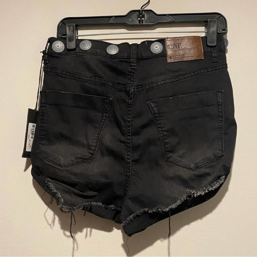 One teaspoon black short - Picture 3 of 4
